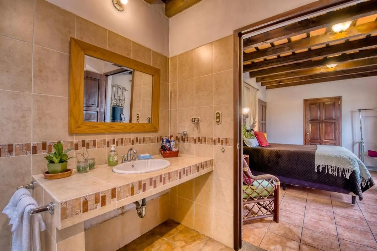 Private Studio with Kitchenette & parking أنتيغوا غواتيمالا 0*, أنتيغوا غواتيمالا